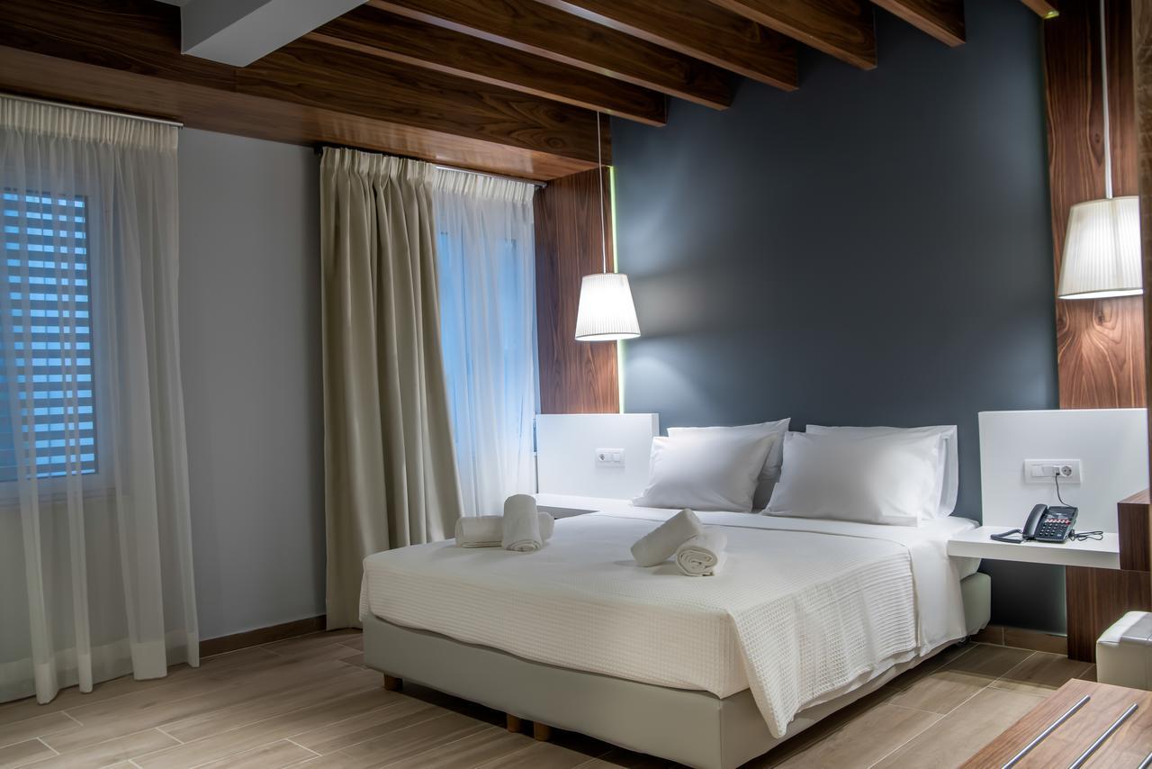 Ad Athens Luxury Rooms & Suites Exterior photo